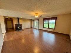 House & 56.764+/- Acres - Tractors, Trucks, & More - Julie Williams Estate & The Late Douglas Williams - Part 3