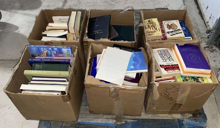 Pallet Contents: Assorted Books incl. Electric