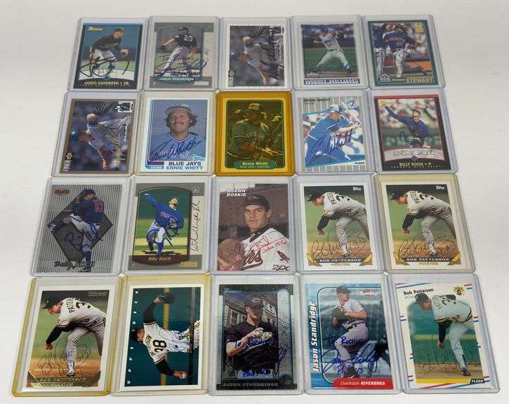 Lot Of 20 Autographed Baseball Cards