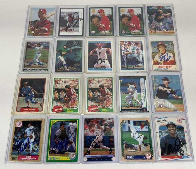 Lot Of 20 Autographed Baseball Cards