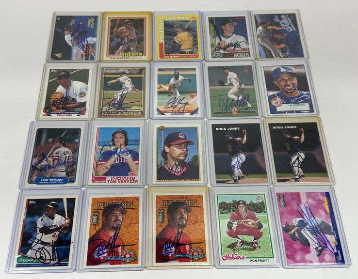 Lot Of 20 Autographed Baseball Cards