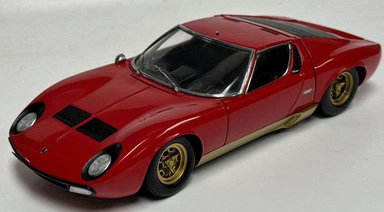 Kyosho 1/18 Die-Cast Lamborghini P400