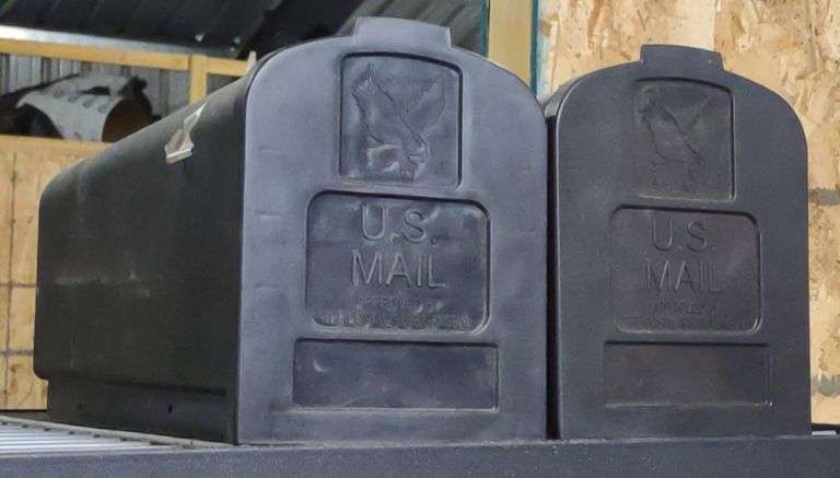 Plastic U.S. Mail Boxes (19.5"×7.5"×9.5")