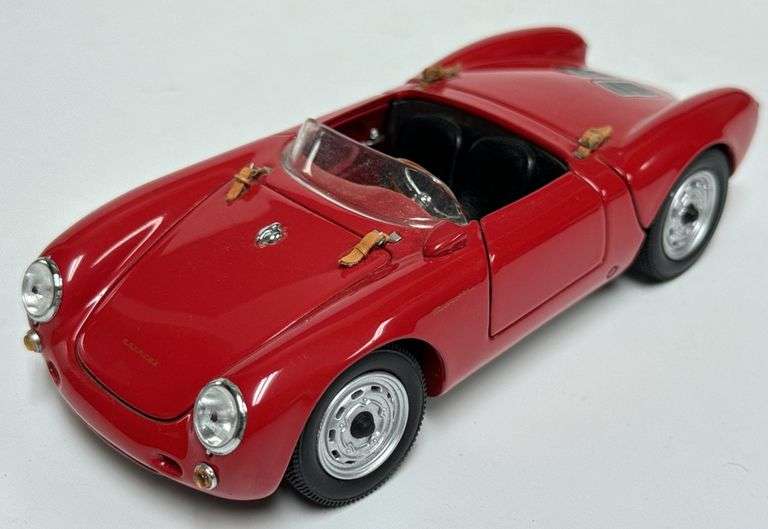 CMC 1/24 1954 Porsche Spyder 550