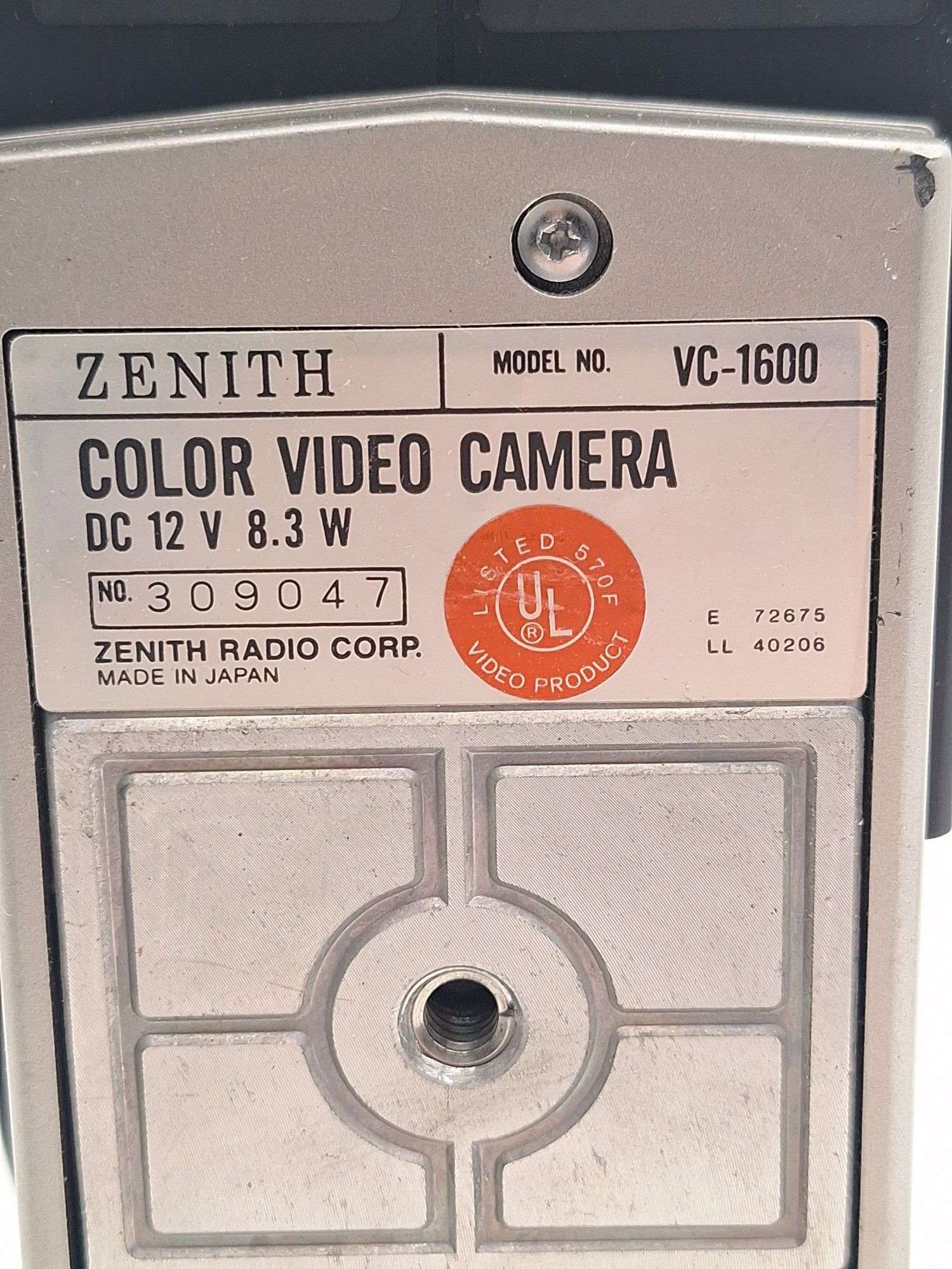 G) Zenith Cassette Recorder Model No. VR 9800 and Zenith Color