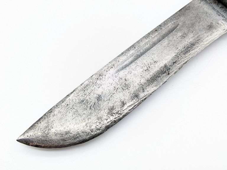 WWII Cattaraugus 225Q Fighting Knife w/ Sheath