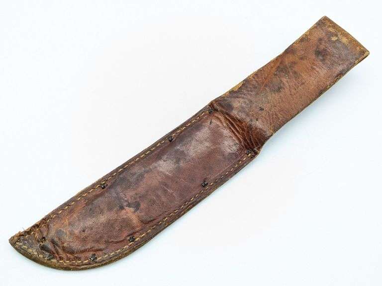 WWII Cattaraugus 225Q Fighting Knife w/ Sheath