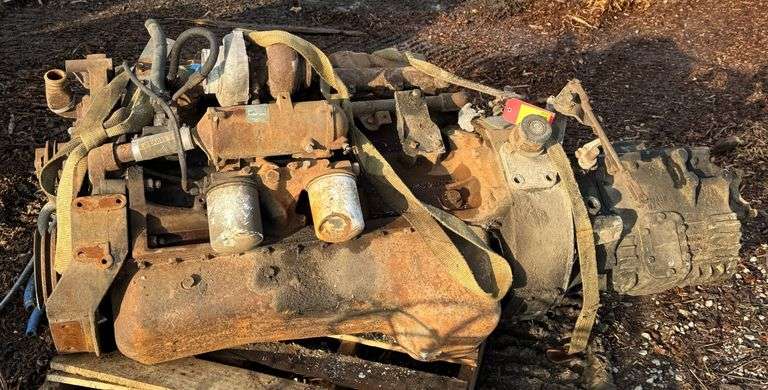 Ford F-700 Engine - Kraft Auction Service, LLC