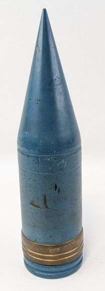 US Army 90mm Artillery Projectile