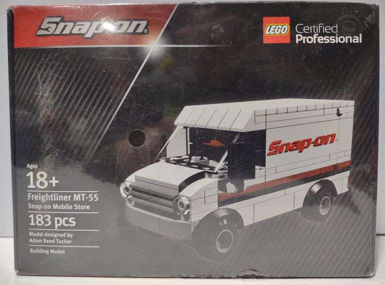SnapOn Lego Collectors Edition Freightliner MT55 SnapOn Mobile Truck