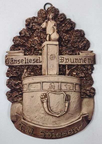 Vtg. Ganseliesel Goose Girl Fountain German Wood Hand Carved Wall Decor (3.5"×5")