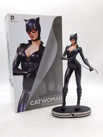 DC Collectibles DC Comics Cover Girl Catwoman