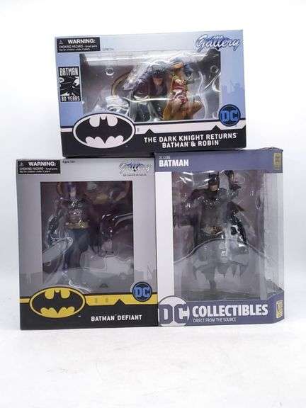 DC Batman Diamond Gallery and DC Collectibles