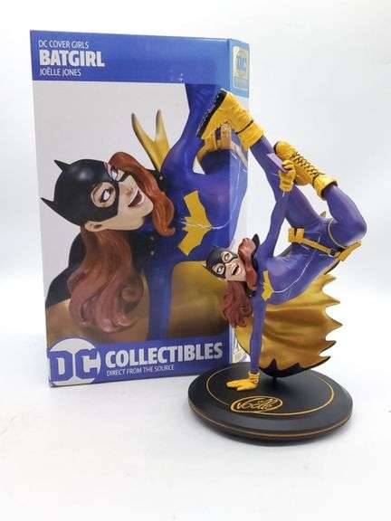 DC Cover Girls Batgirl Numbered Limited Edition