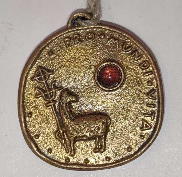 1960 Bronze Eucharist Congress Medal Pendent Medallion (1-1/4" Diameter) (Commemorates 37th Internat