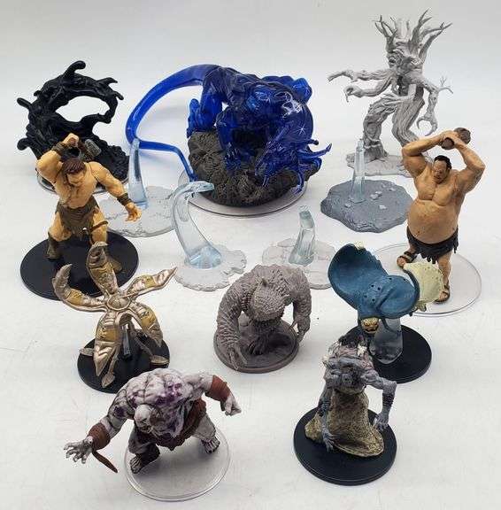 (II) Dungeons and Dragons Miniatures Kraft Auction Service, LLC