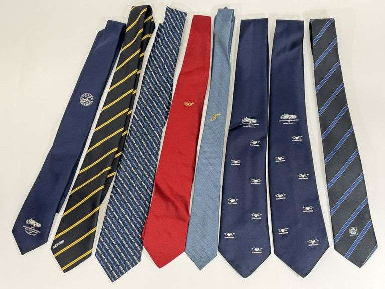 How to Tie a Tie: Easy Guide to Necktie Knots