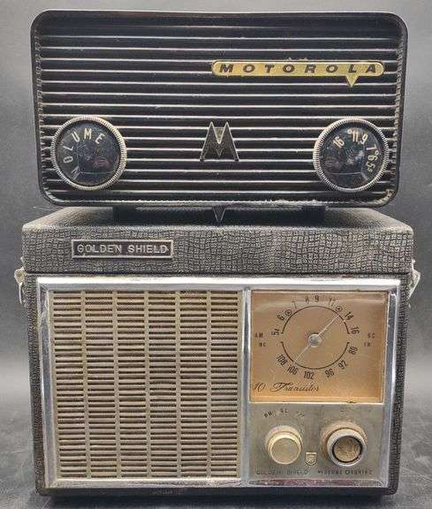 (K) Motorola Tube Radio & Golden Shield AM/FM Radio w/ Record Player ...