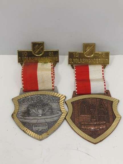 Lot 78 Vtg. German Migration Medals Incl. 1981 J.F.Kennedy & 1978 Brunnen Mit Stiftskirche