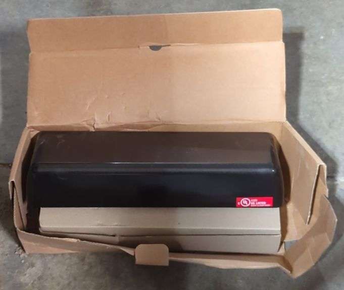 Dormalaba QDC100 Series Door Closer Kraft Auction Service, LLC