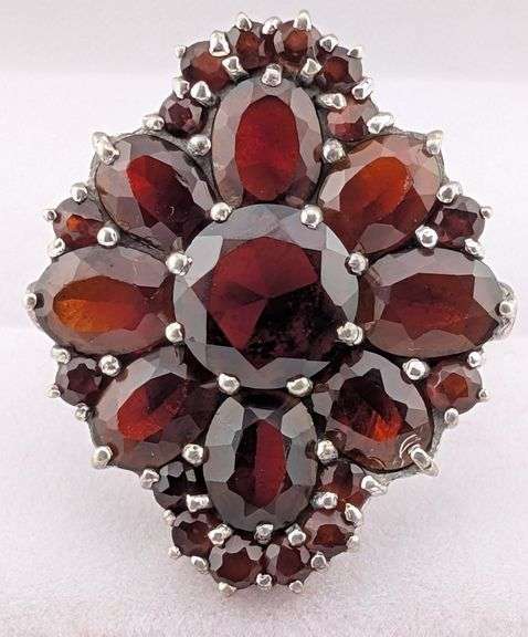 Vintage Sterling Garnet Cluster Ring