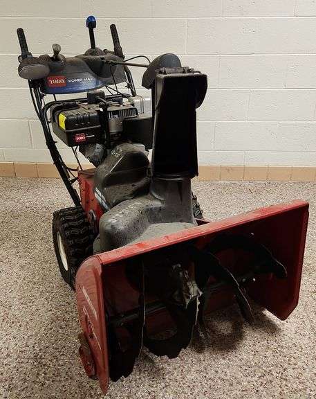 Toro Power Max 1028 LXE Snow Thrower 28", 10 HP Tecumseh Gas Engine, 2 Stage Electric Start,No. 3864