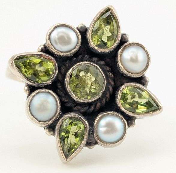 Vintage Sterling Pearl & Peridot Ring