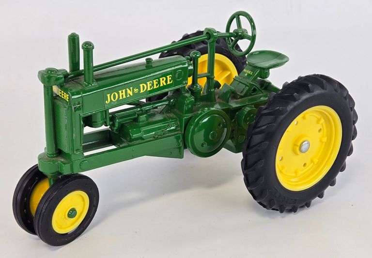 1/16 Ertl John Deere Model "A" Tractor