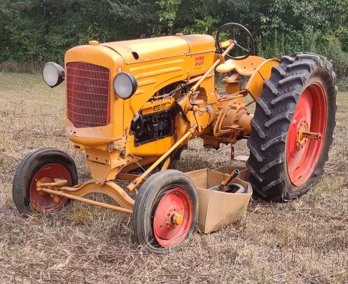 1947 Minneapolis Moline RTS