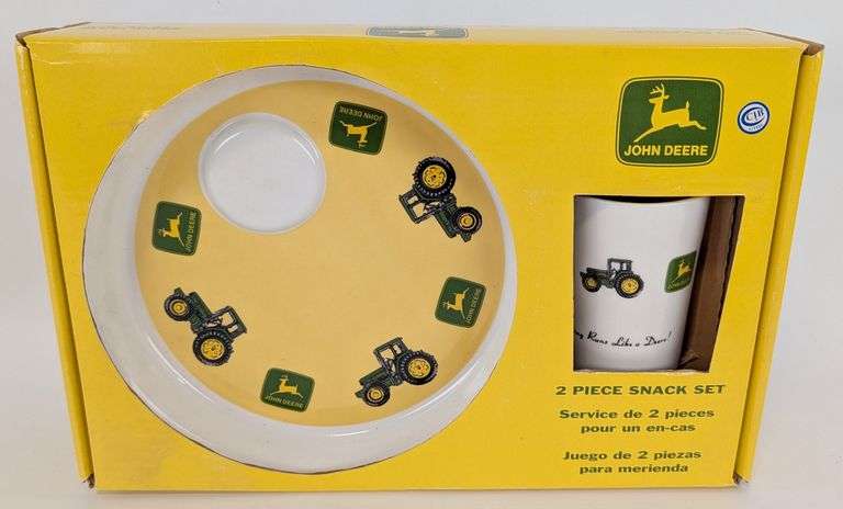 Gibson John Deere 2 Piece Snack Set