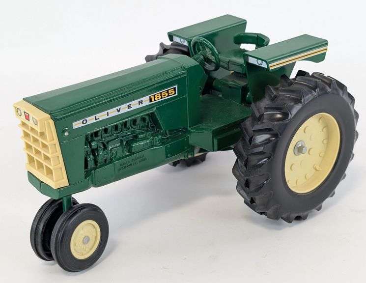 1/16 Ertl / Scale Models Oliver 1855 Narrow Front Tractor