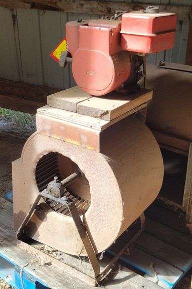 Briggs And Stratton Engine on Squirrel cage Fan