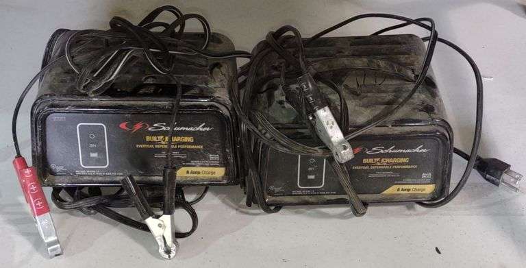 Schumacher Automatic 8 Amp Battery Charger