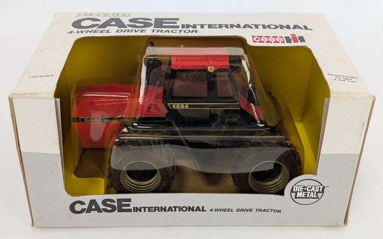 1/32 Ertl Case International 4894 4wd Tractor