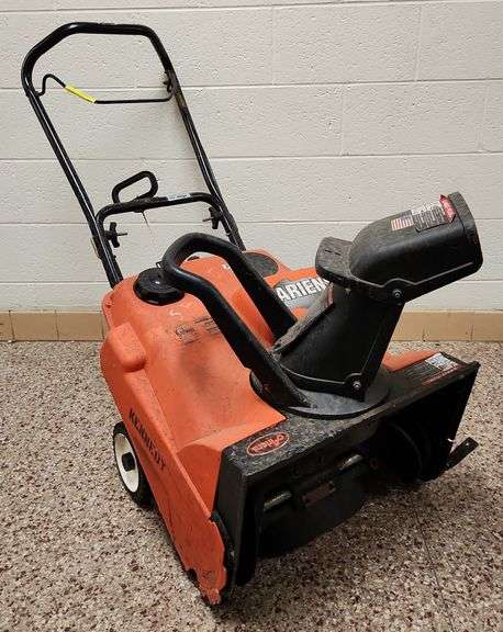 Ariens 522 Snow Thrower 22" 5 HP Tecumseh 2-Stroke Engine, Single Stage, Pull Start, Mod No. 938019