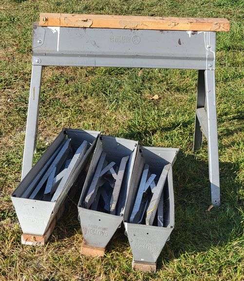 4 Metal Folding Saw Horses