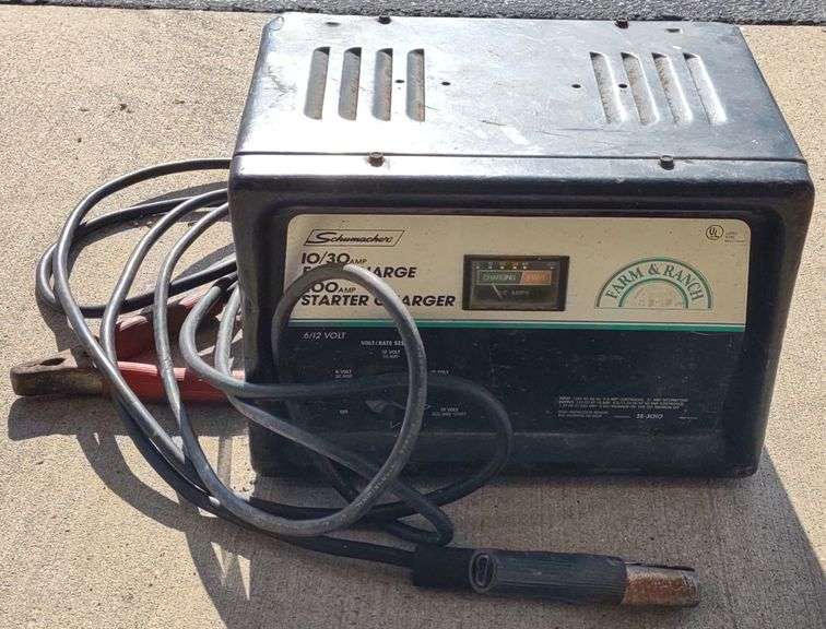 Schumacher SE-3010 Automotive Battery Charger