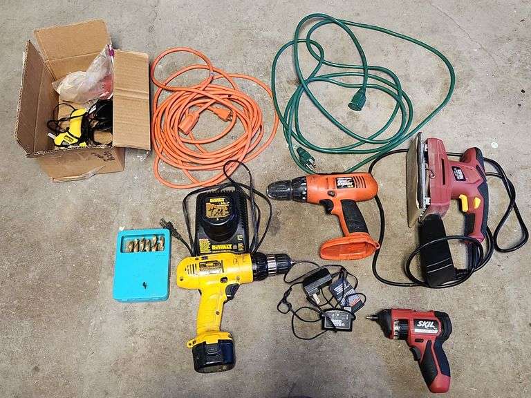 Assorted Power Tools