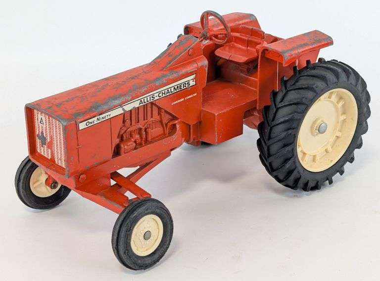 Vintage 1/16 Ertl Allis-Chalmers One-Ninety Tractor