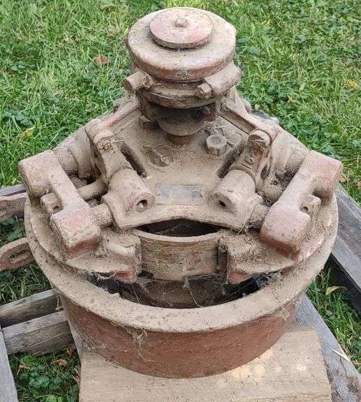 Bessemer Oil Field Engine Clutch Pulley