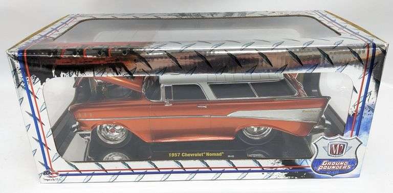 1:18 Die-Cast 1957 Chevy Nonad By M2 Machines In Box