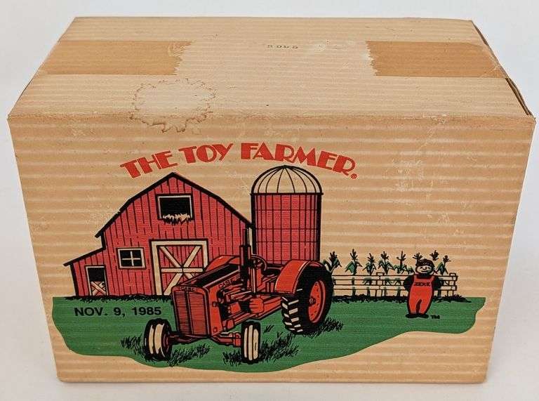 1/16 Ertl Case 500 Tractor Toy Farmer Edition