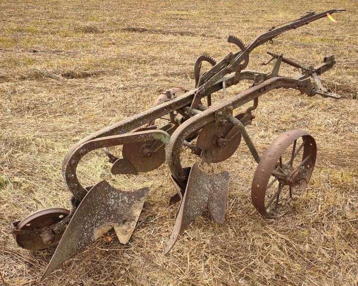 John Deere 2 Bottom Trip Plow