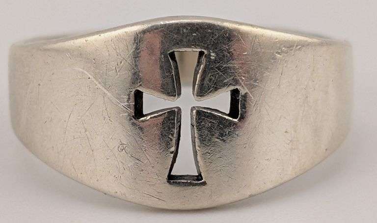 Vintage Mens Sterling James Avery Cross Ring