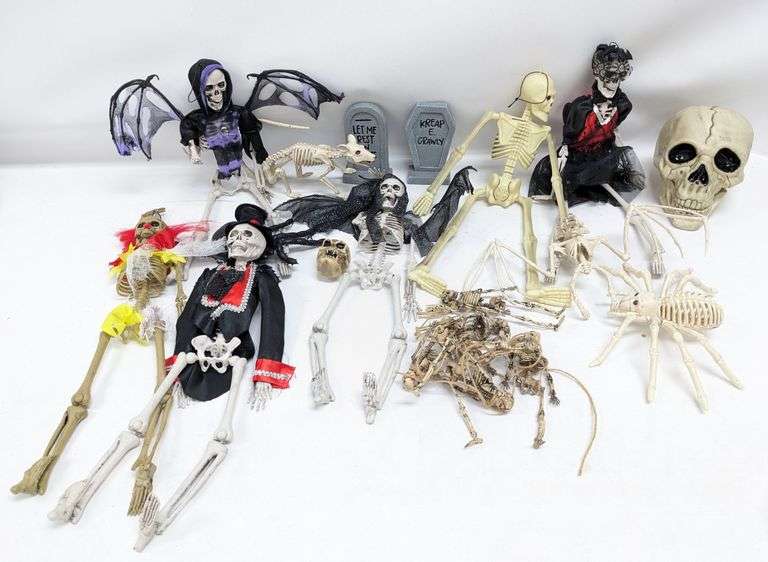 Large Lot Of Halloween Props