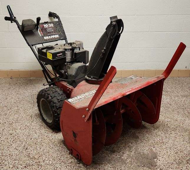 Snapper 10/30 Snow Thrower 30", 10 HP Tecumseh Gas Engine, 2 Stage, Electric Start, Model No. 10305
