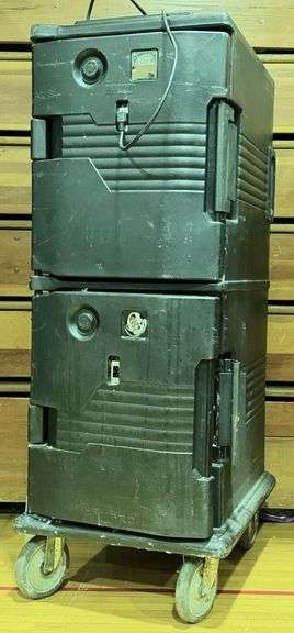 Cambro Model 47620 Insulated Food Cart