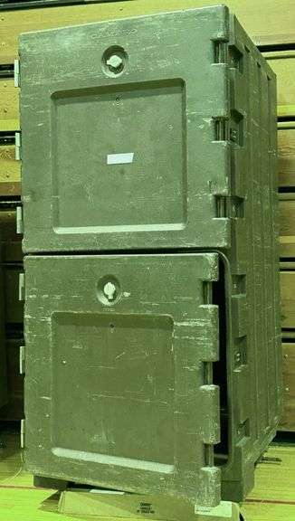 Cambro Model CMB1826 Insulated Food Cart