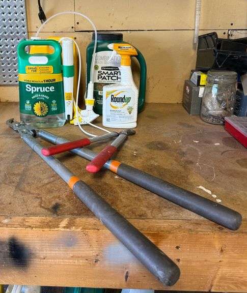 Garden Supplies Including Herbicide, Pennington Smart Patch, 2 Pruners