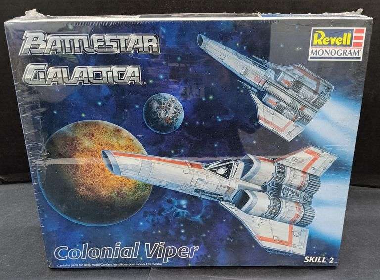 (AN) Revell Monogram Battlestar Galactica Colonial Viper Model Kit ...